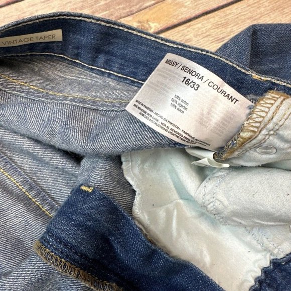 Vintage America Blues Jeans Women's Size 16/33 Vintage Taper Distressed Patche - Picture 4 of 4